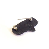Kisses Brooch | Fleux | 23