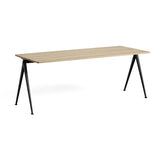 Pyramid Table 01 Black base &amp; matt lacquered oak top | Fleux | 2